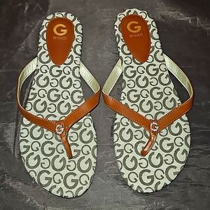 G by guess thong flip flops